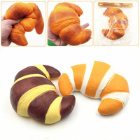18 CM Squishyfun Jumbo Croissant Squishy Bread Super Slow Rising Squeeze Collection Toy Fun Gift
