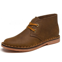 Men Hand Stitching Oil Leather Classic Lace Up Chukka Boots