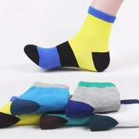 Men Splicing Stripe Color Soft Cotton Casual Socks