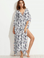 Sexy Cross V-neck Batwing Sleeve Printed Dresses