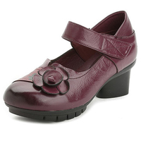 SOCOFY Retro Flower Pattern Hook Loop Leather Mid Heel Pumps