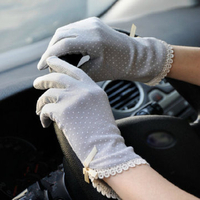 Women Dot Print Design Short Gloves Driving Sunscreen Gloves