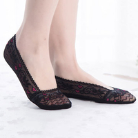 Women Summer Lace Heart Antiskid Invisible Shallow Mouth Boat Socks
