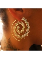 Gold Heart Design Metal Detail Retro Earrin Set