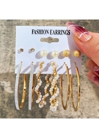 Round Pearl Rhinestone Design Gold Earring Set