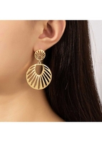 1 Pair Round Gold Cut Out Earrings