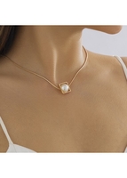 Square Pearl Design Gold Metal Detail Necklace