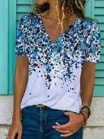 Casual Floral-Print T-Shirts - Noracora