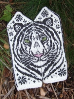 Noracora White Gloves Polyester Winter Casual Gloves