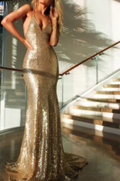 Bridelily 2019 Sexy Sequined Mermaid Evening Gowns Gold Backless Halter Party Dresses