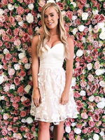 Bridelily ALine With Applique Spaghetti Straps Satin Sleeveless KneeLength Dresses