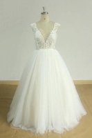 Bridelily Graceful Open Back Lace Tulle Aline Wedding Dress