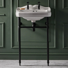 Lavabo sur pieds métal - Design rétro – 59 cm – Porte-serviettes Noir – 2 trous – Windsor - Hudson Reed