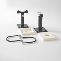 Pieds de radiateur pour radiateur style fonte – Anthracite – Stelrad Regal par Hudson Reed