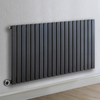 Radiateur design électrique horizontal – Anthracite – 63, 5 x 118 cm – Avec thermostat wifi chromé – Sur prise – Sloane – ECOSO x Hudson Reed