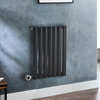 Radiateur design électrique horizontal – Noir – 63, 5 cm x 41, 3 cm - Avec thermostat intégré chromé - Sur prise - Vitality – ECOSO par Hudson Reed