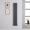 Radiateur Vertical Vitality
Anthracite 140cm x 23.6cm x
7.8cm 696 watts