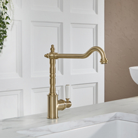 Robinet cuisine - Design rétro – Bec coudé - Commande levier unique – Or satiné – Elizabeth - Hudson Reed